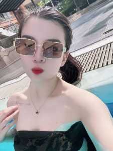 JPEG image 4542 BE31 51 3