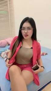 JPEG image 4F48 830D B8 0