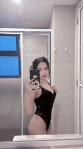 JPEG image 4DE2 B889 79 0