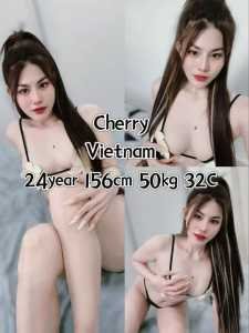 JPEG image 4EB2 8CE7 D4 0